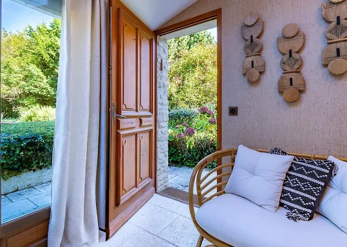 Villa Des Courses - Piscine Et Jardin