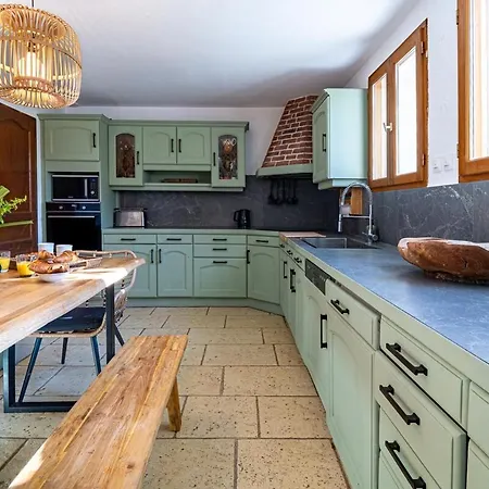 Villa Des Courses - Piscine Et Jardin *