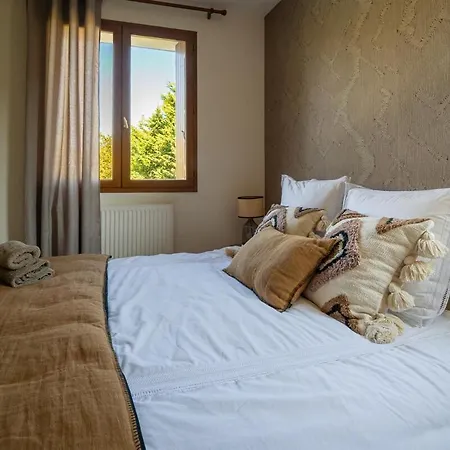 Des Courses - Piscine Et Jardin *