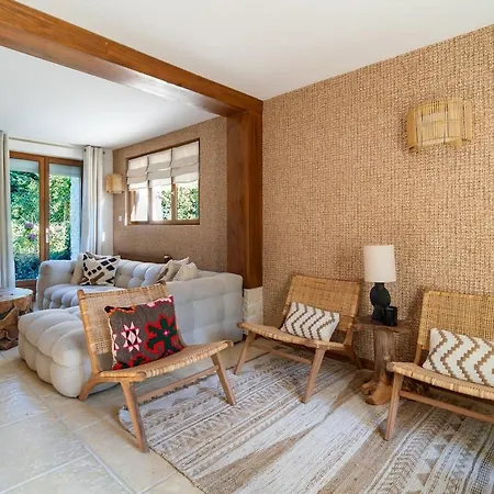 Villa Des Courses - Piscine Et Jardin *