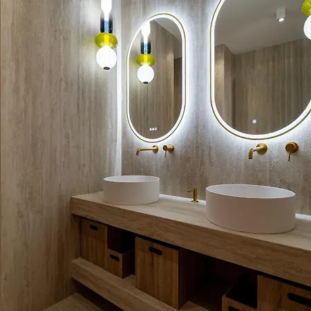 Villa Des Courses - Piscine Et Jardin *